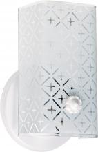 Nuvo SF76/273 - 1 Light - 7" Vanity with Diamond "U" Channel Glass - White Finish